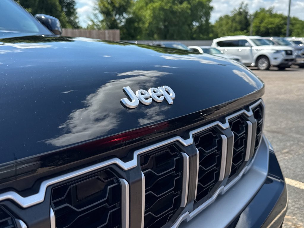 Used 2026 Jeep Grand Cherokee L Limited RWD image 48