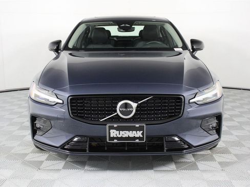 Certified 2023 Volvo S60 B5 Core image 6