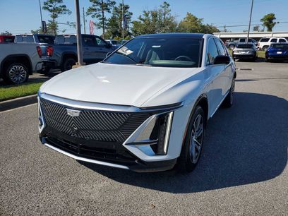 New 2026 Cadillac Lyriq Luxury