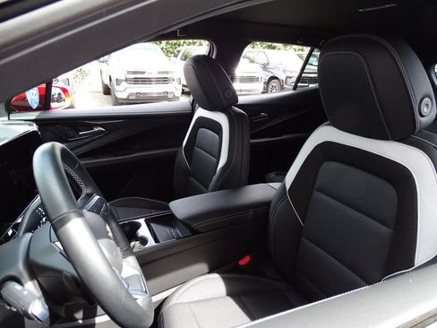 Used 2024 Chevrolet Blazer EV LT AWD/4WD image 7