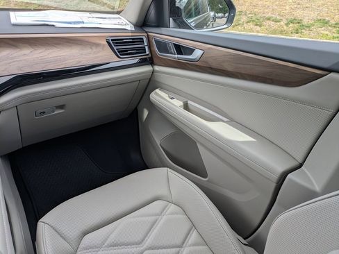 New 2026 Volkswagen Atlas SE AWD/4WD image 17