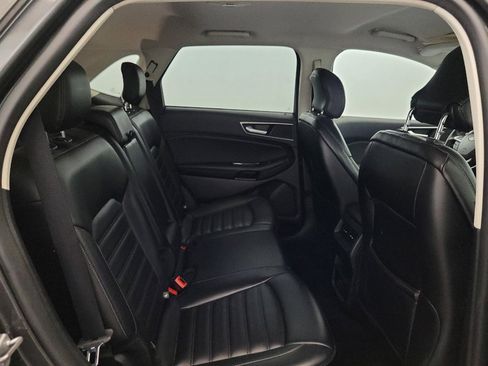 Used 2019 Ford Edge SEL w/ Equipment Group 201A AWD/4WD image 19