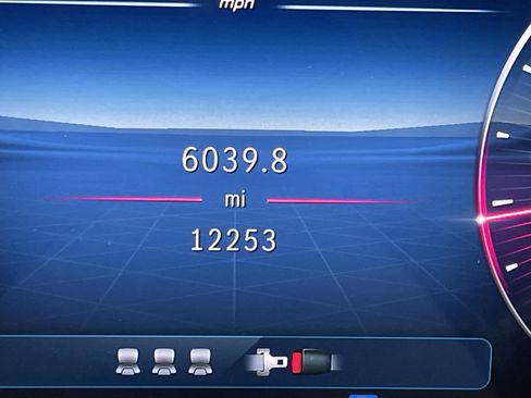 Certified 2025 Mercedes-Benz E 350 E 350 RWD Sedan image 28