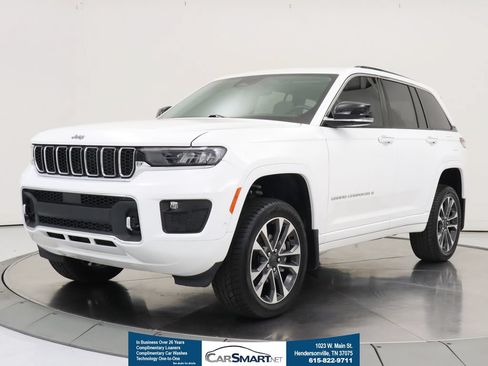 Used 2022 Jeep Grand Cherokee Overland AWD/4WD image 1