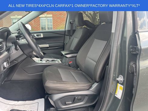 Used 2023 Ford Explorer XLT AWD/4WD image 14
