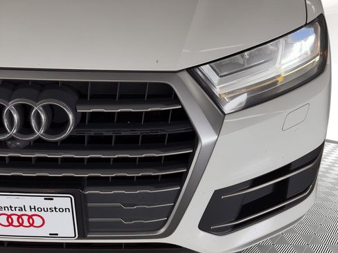 Used 2018 Audi Q7 2.0T Premium Plus w/ Premium Plus Package AWD/4WD image 11