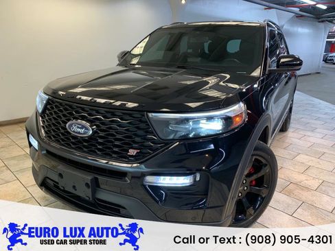 Used 2022 Ford Explorer ST w/ Equipment Group 401A image 1