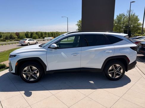 Used 2026 Hyundai Tucson SEL AWD/4WD image 2