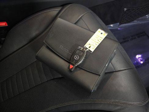 Used 2014 Mercedes-Benz S 550 Sedan w/ Sport Package Plus One image 30