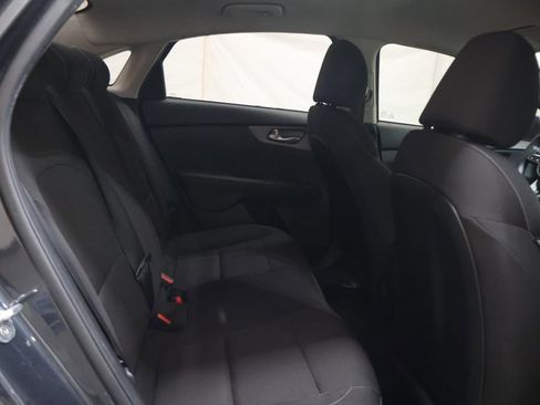 Used 2020 Kia Forte LXS image 12