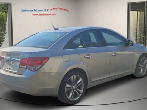Used 2013 Chevrolet Cruze LTZ image 5
