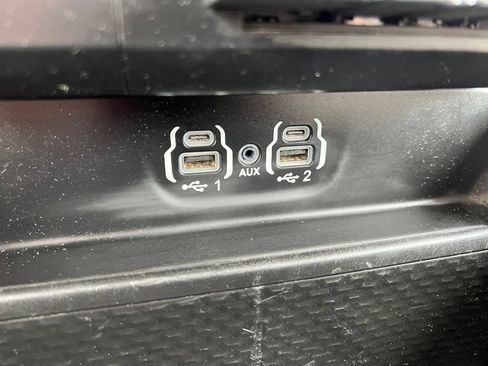Used 2020 RAM 1500 Laramie AWD/4WD image 47