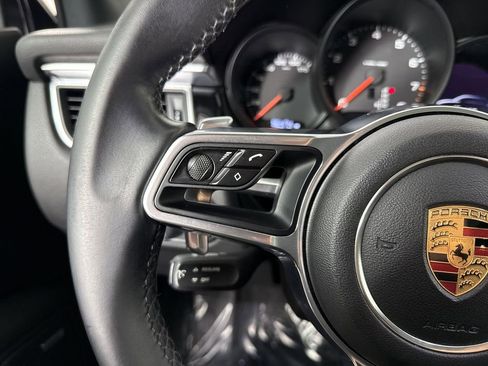Certified 2017 Porsche Macan AWD/4WD image 38