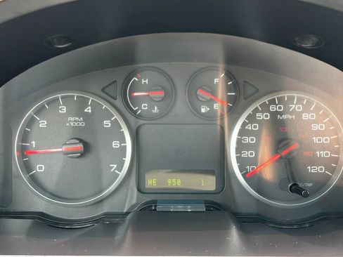Used 2006 Ford Five Hundred SEL AWD/4WD image 15