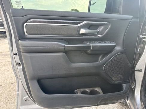 Used 2019 RAM 1500 Big Horn RWD image 12