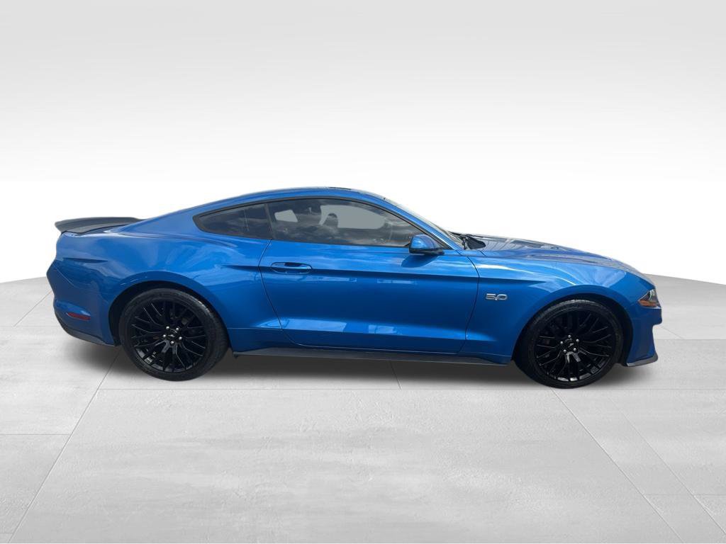 Used 2020 Ford Mustang GT Premium w/ GT Performance Package RWD image 7