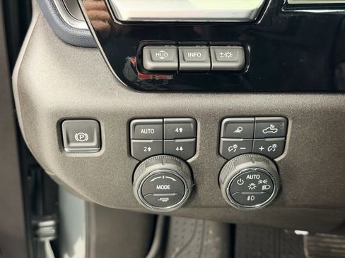 Certified 2026 Chevrolet Silverado 1500 High Country image 19