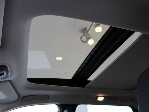 Certified 2025 INFINITI QX60 Pure image 17