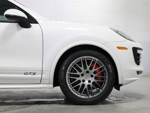 Used 2016 Porsche Cayenne GTS AWD/4WD image 11