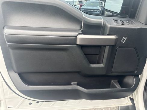 Used 2020 Ford F150 XLT w/ Equipment Group 302A Luxury AWD/4WD image 19