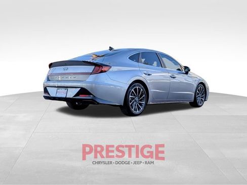 Used 2021 Hyundai Sonata Limited image 7