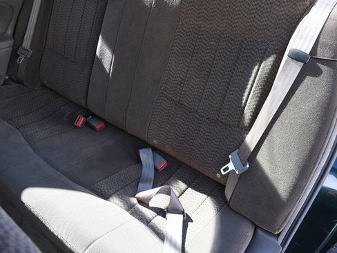 Used 2002 Pontiac Grand Am SE image 22