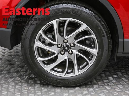 Used 2022 Lincoln Corsair FWD w/ Equipment Group 101A image 31