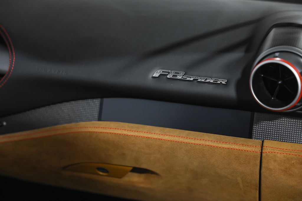 Used 2023 Ferrari F8 Tributo RWD image 29