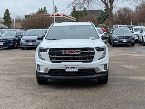 New 2026 GMC Acadia Elevation w/ Elevation Premium Package AWD/4WD image 2
