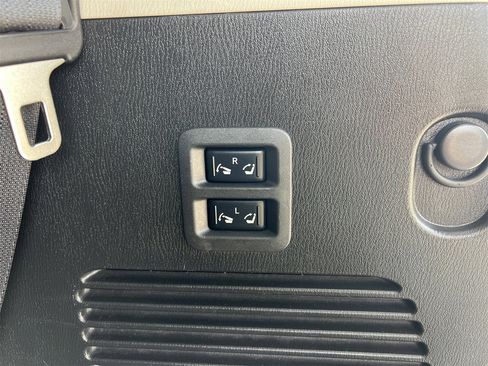 Used 2024 INFINITI QX80 Luxe image 31