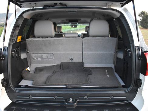 Used 2013 Toyota Sequoia Platinum AWD/4WD image 64