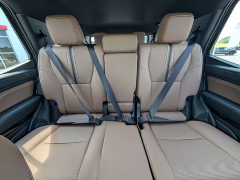 New 2026 Toyota 4Runner Limited AWD/4WD image 25
