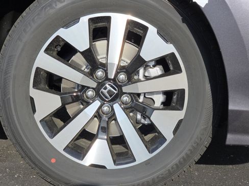 New 2026 Honda Odyssey EX-L image 13