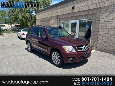 Used 2010 Mercedes-Benz GLK 350 4MATIC image 1