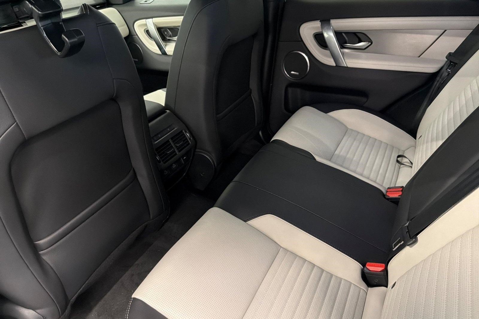 New 2026 Land Rover Discovery Sport Landmark AWD/4WD image 26