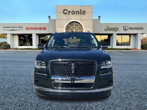 Used 2022 Lincoln Navigator Black Label image 8
