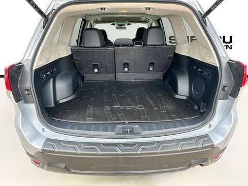 Used 2022 Subaru Forester Limited AWD/4WD image 32