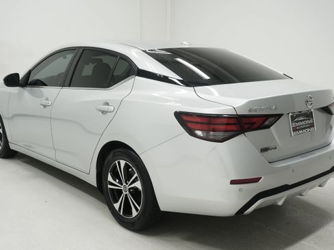 Used 2022 Nissan Sentra SV w/ Trunk Package FWD image 6