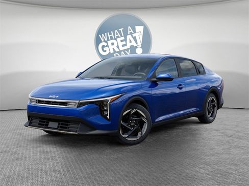New 2025 Kia K4 EX image 1