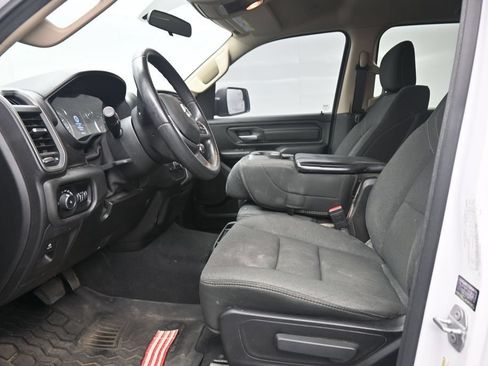 Used 2019 RAM 1500 Tradesman w/ SXT Appearance Group AWD/4WD image 10