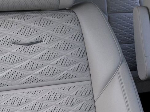 New 2026 Cadillac Escalade ESV Platinum Sport w/ LPO, ONYX Package image 21