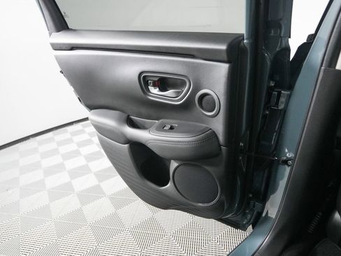 Used 2026 Honda HR-V EX-L image 14