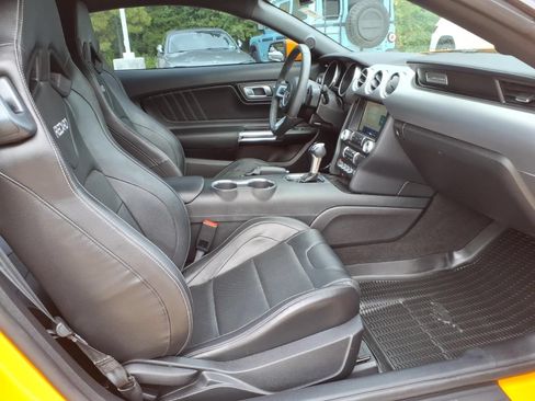 Used 2019 Ford Mustang GT Premium w/ Black Accent Package RWD image 6
