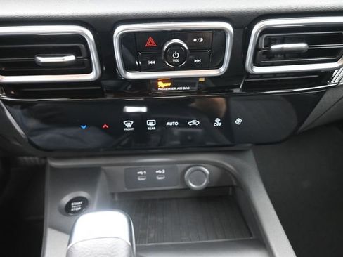 New 2026 Nissan Sentra SV w/ Floor Mat Package image 4