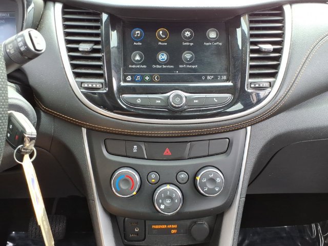 Used 2018 Chevrolet Trax LS AWD/4WD image 14
