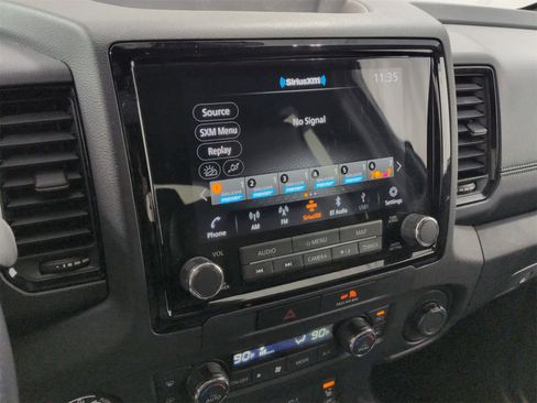 Used 2022 Nissan Frontier PRO-4X w/ Pro-4X Premium Package image 30