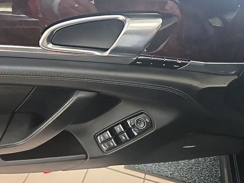Used 2010 Porsche Panamera Turbo AWD/4WD image 12