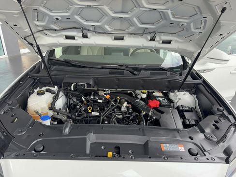 Used 2022 Lincoln Nautilus FWD w/ Premium Package image 35