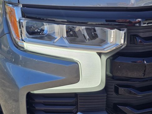 Used 2024 Chevrolet Silverado 1500 LT Trail Boss w/ LT Trail Boss Premium Package AWD/4WD image 4