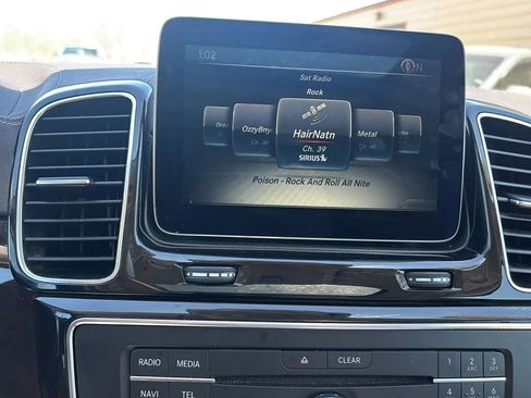 Used 2017 Mercedes-Benz GLS 450 4MATIC image 17